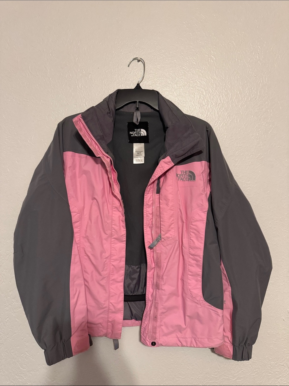 The North Face Women's Pink and Gray Ski Jacket